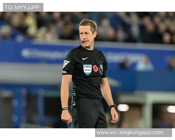 英超第9轮裁判安排揭晓泰勒执法曼联对布莱顿胡珀掌控利物浦比赛