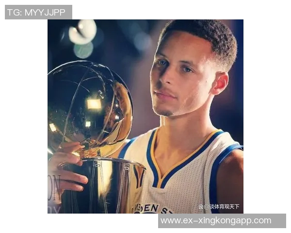 库里谈进攻角色变化斯潘塞主控让我更专注无球跑动创造空间