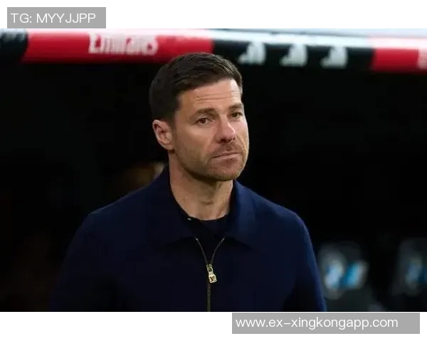 亨利支持阿隆索在皇马的执教时间不长不应轻言解雇他